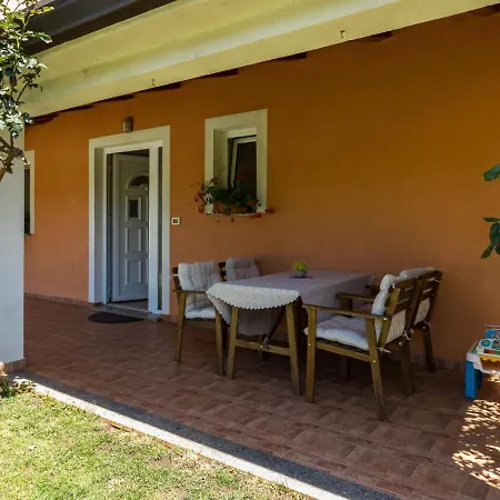 Petar By Interhome Tar-Vabriga