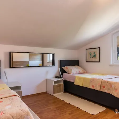 Petar By Interhome *