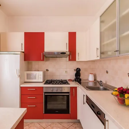 Feriehus Petar By Interhome