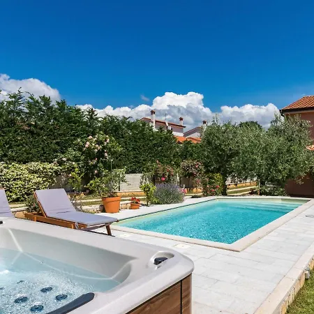 Vakantiehuis Petar By Interhome Tar-Vabriga