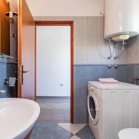 Petar By Interhome Holiday home Tar-Vabriga