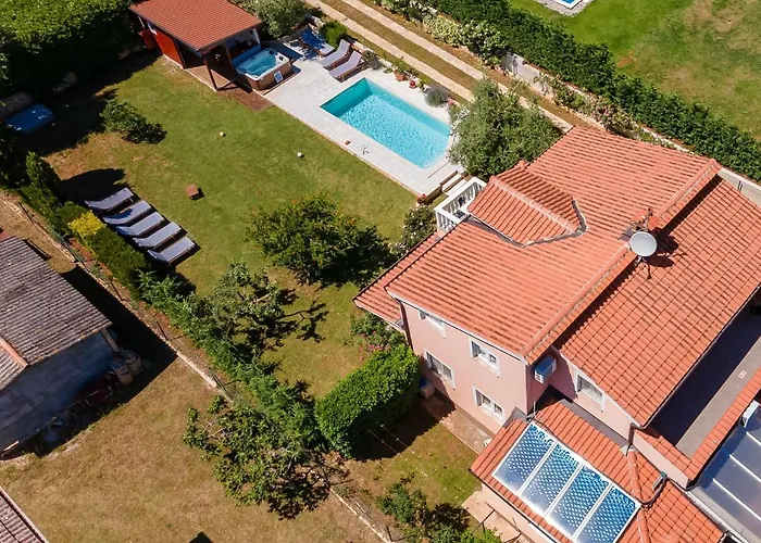 Petar By Interhome Tar-Vabriga